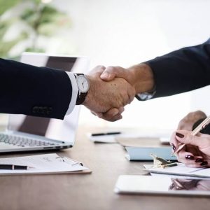Comment négocier les tarifs d'un cabinet de recrutement