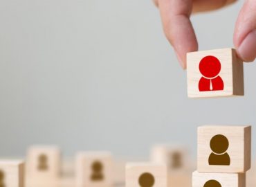 Pourquoi recruter avec le cabinet Raveloson Associates