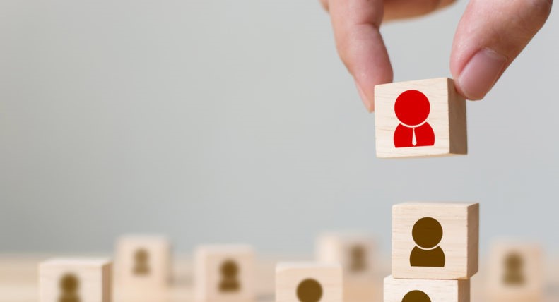 Pourquoi recruter avec le cabinet Raveloson Associates